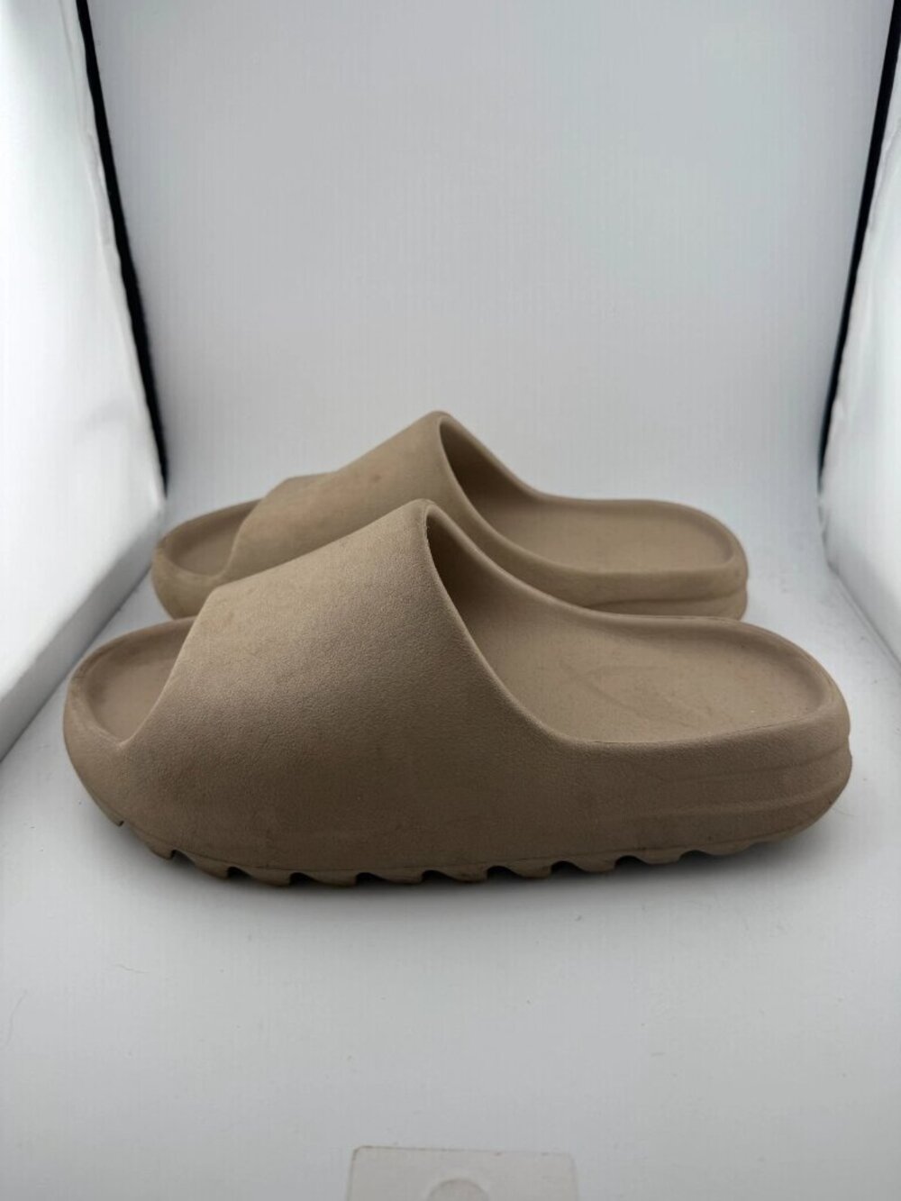WORN adidas Yeezy Slide “Pure” Slides Size 8M No Box
